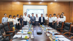 Viện Nghiên cứu Y Dược học Thăng Long tổ chức họp đánh giá giai đoạn cuối 02 dự án nghiên cứu về kem đánh răng chứa Selcopintide